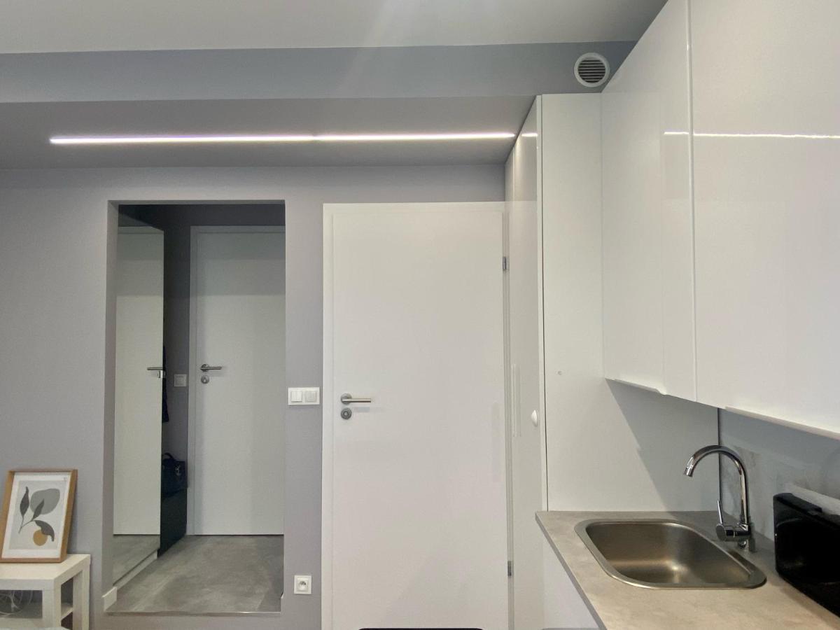 Enes Apartments Legnicka Street A Wrocław Eksteriør billede